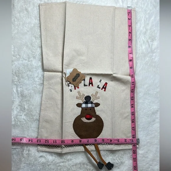 MUDPIE Set Of 2 Christmas HandTowels NEW Embroidered 3D Reindeer Dangle Leg Gift - Picture 7 of 14